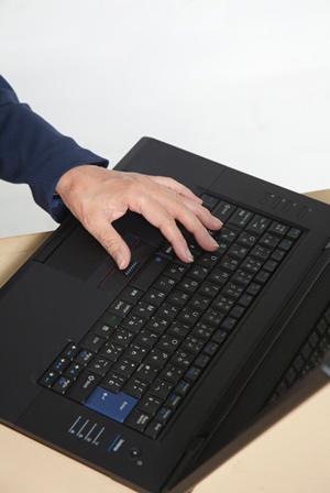 タッチパネルデジタルサイネージの選び方